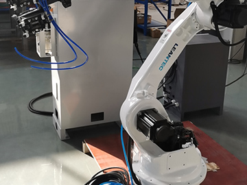 關節機器人集成